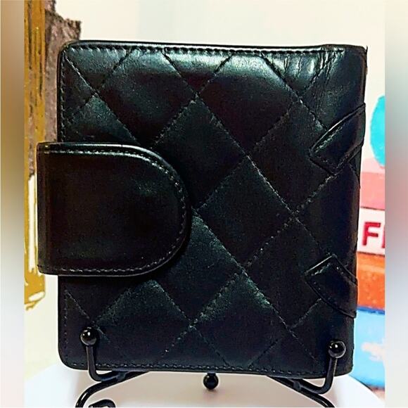 Chanel Cambon Calfskin Bifold Wallet in Black with Clasp - Picture 4 of 15